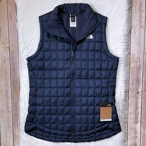 The North Face Women’s ThermoBall Insulated Vest In Summit Navy - Picture 3 of 9